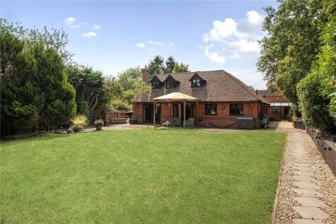 Hillside, Burghfield Common, Reading, Berkshire, RG7