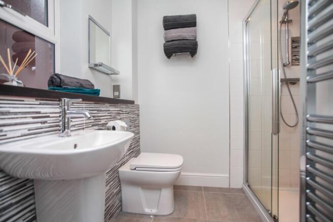 En Suite Shower Room