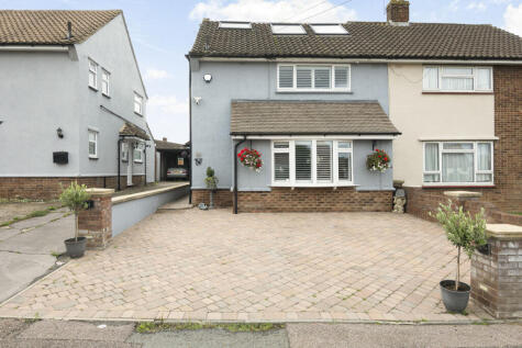 Alderwood Drive, Romford, RM4