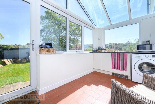 4 bed Semi-Detached for sale Image 10