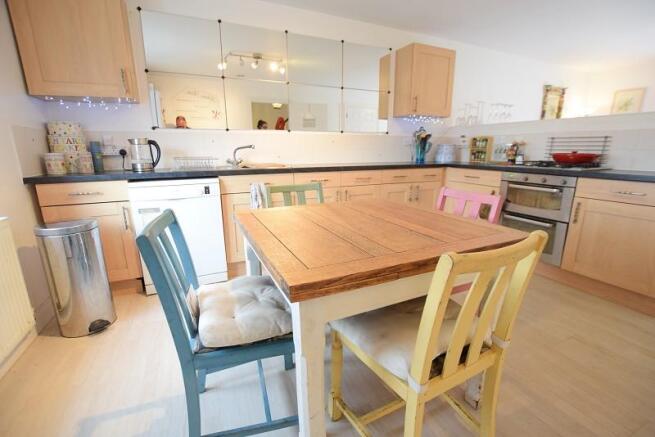 Kitchen / Breakfast Room