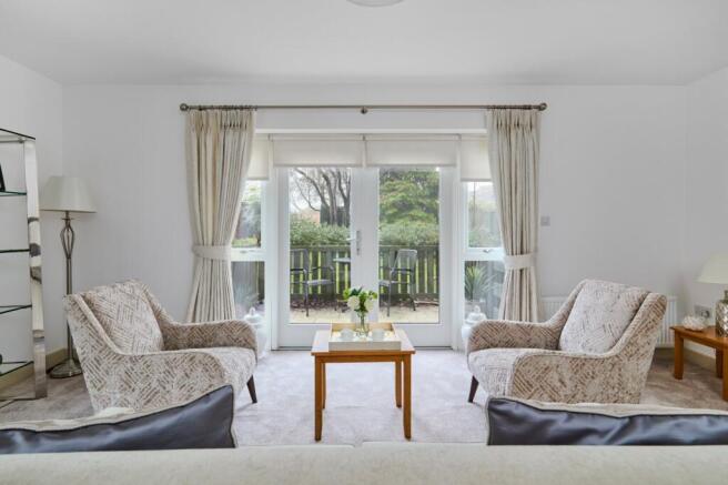 2 bed Retirement Property for sale Image 4