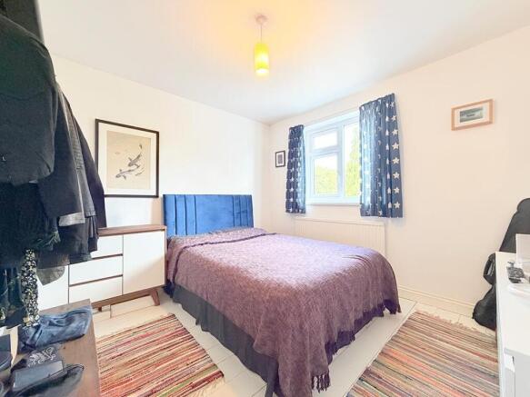 2 bed Semi-Detached Bungalow for sale Image 11