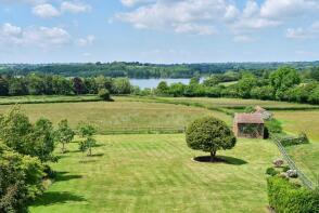 Knowle House, Knowle Hill, Chew Magna, Bristol BS40 8TF