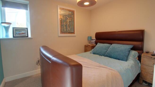 Bedroom 1 (Double)