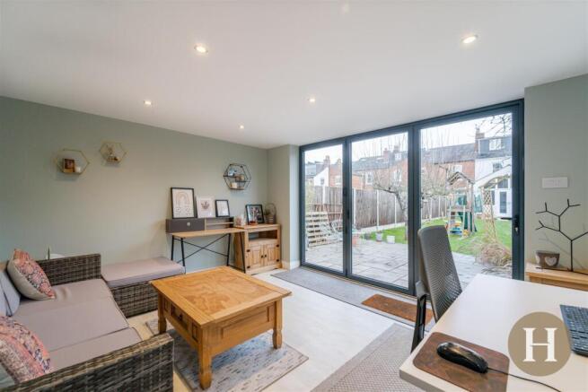 Hadleigh Estate Agents-54.jpg