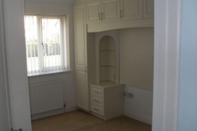 Bedroom 1 (photo 1)