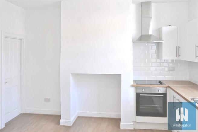 1 bed Terraced to rent Image 8