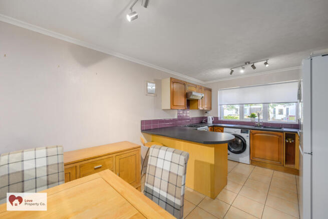 Worcester Walk, Marston Green, Solihull, B37 5NZ photo 4