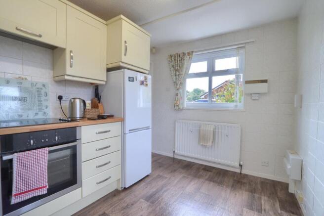 2 bed Bungalow for sale Image 5