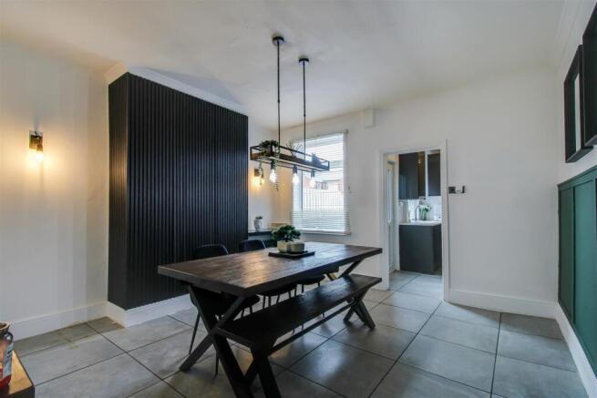 2 bed Terraced for sale Image 5