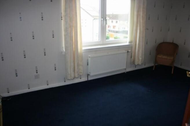 5 WOODHALL PL