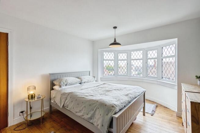 3 bed Semi-Detached for sale Image 10