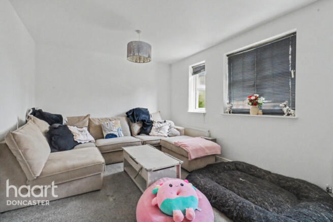 3 bed Terraced for sale Image 7