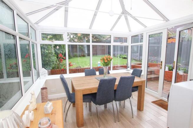 HALF BRICK & UPVC DOUBLE GLAZED CONSERVATORY