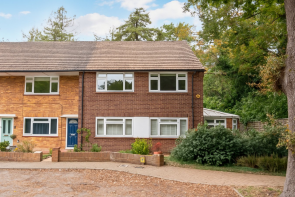 2, Caenwood Close, Weybridge KT13 8TY