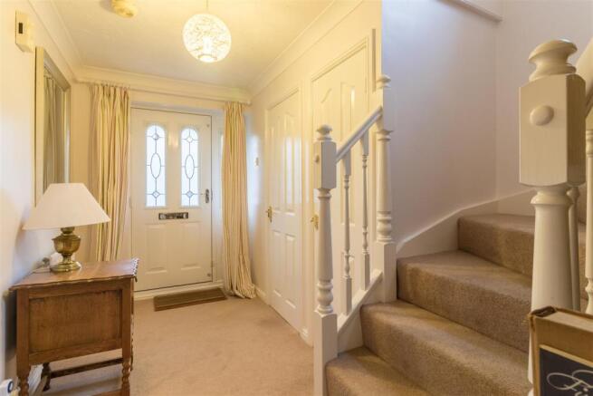 ENTRANCE HALLWAY