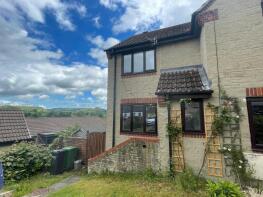 19, Weavers Close, Dursley GL11 4LR