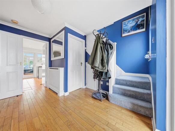 Glen Avenue (41).jpg