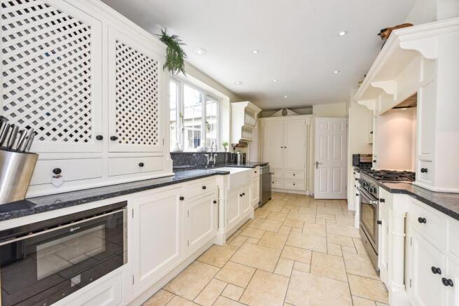 Southdown Road, Winchester photo 5