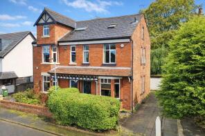 30, Oak Avenue, Romiley, Stockport SK6 4DN