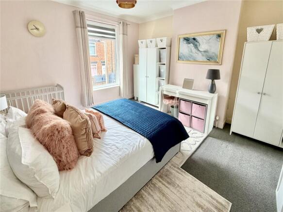 2 bed Terraced for sale Image 10