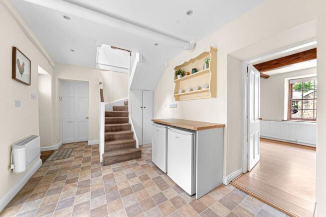 3 bed Terraced for sale Image 10
