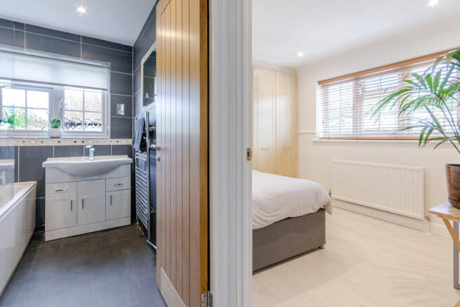 Bath Bed