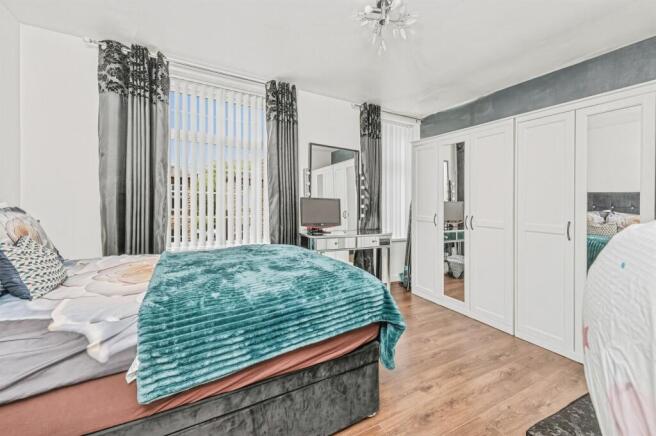 4 bed End of Terrace for sale Image 6