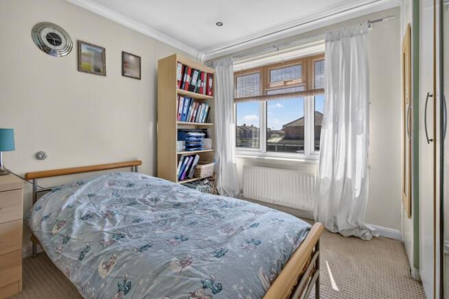 3 bed Semi-Detached for sale Image 6
