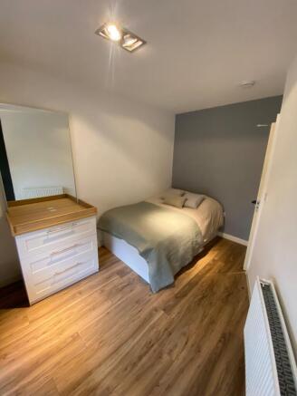 1 bed Terraced to rent Image 9