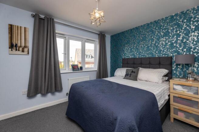 2 bed Semi-Detached for sale Image 7