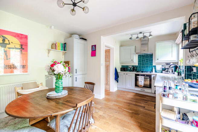 House in Leeds, Gledhow Park, Gledhow - More