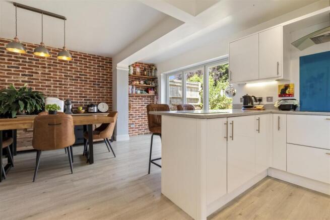4 Wiston Avenue-013.JPG
