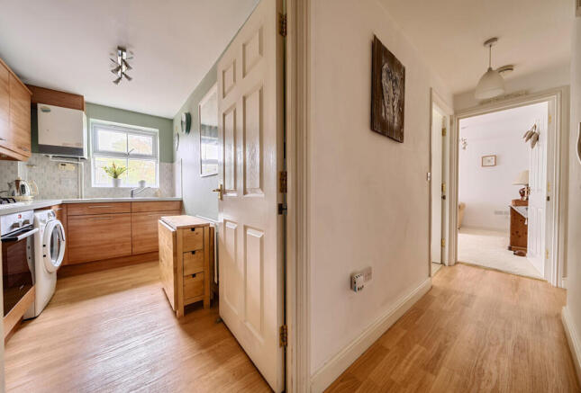 1376567-15-6911c5...