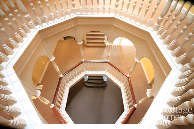 151070_636812-2_IMG_07_0000_max_656x437-fotor-2024