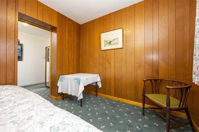 1_CRAIGENBAY_ROAD_LENZIE_017.JPG