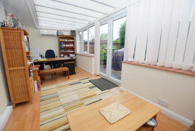 6   350108 conservatory view 2 (FILEminimizer).jpg