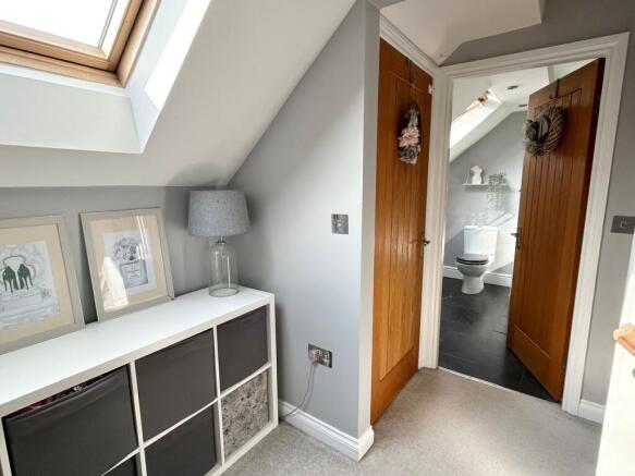 3 bed Detached for sale Image 9