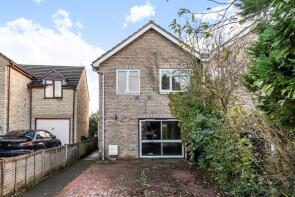 22, Corbett Road, Carterton OX18 3LD