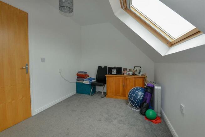 Bedroom3 2.jpg