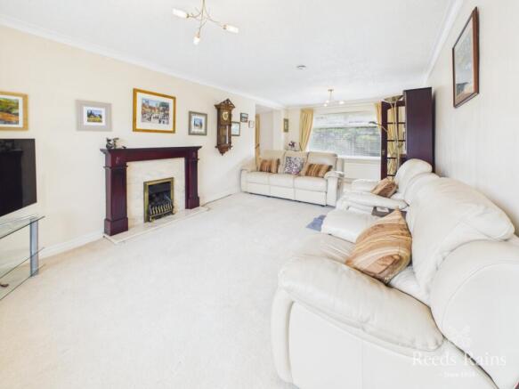 3 bed Detached for sale Image 4