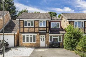 2, Cleves Way, Sunbury-on-thames TW16 7QA