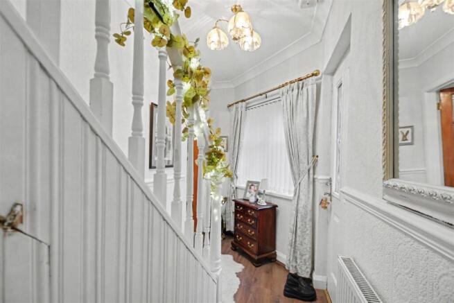 Entrance Hall_2.jpeg