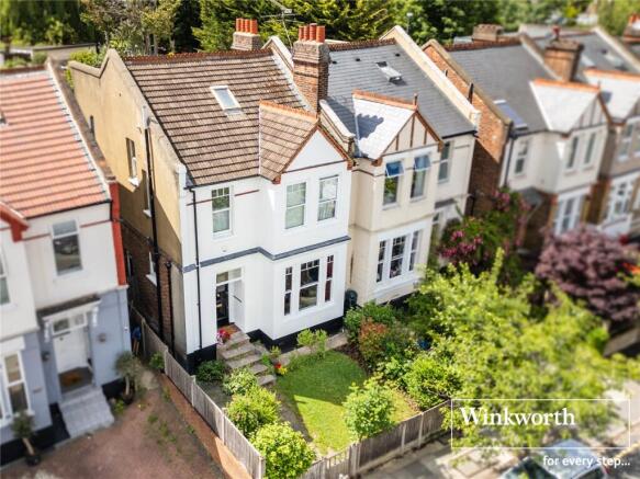 4-bed semi-detached on Sunny Gardens Road, Hendon, London, NW4, £900,000