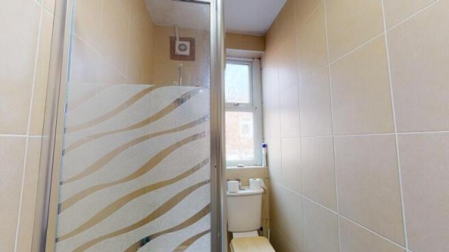 6 bed Terraced to rent Image 9