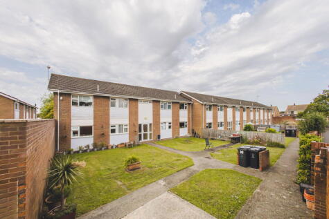 Wrenswood, Covingham, Swindon, Wiltshire, SN3 5AR