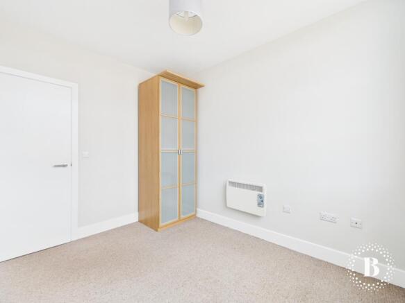 2 bed Apartment for sale Image 7