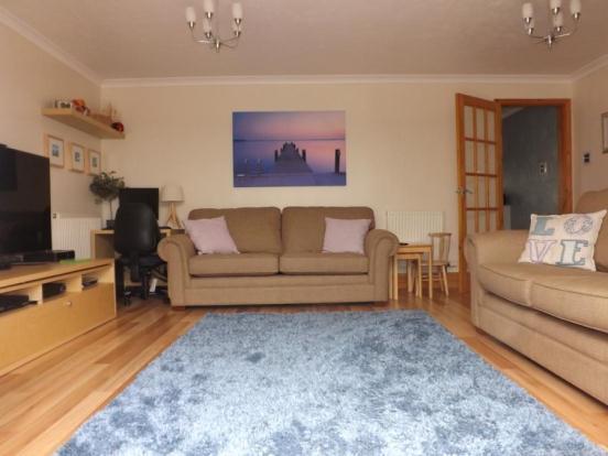 Lounge 2