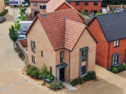 Phoenix Drive, Bishops Stortford, CM23 2UJ